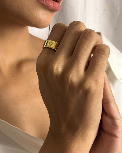 Clover embossed 18k gold plated ring