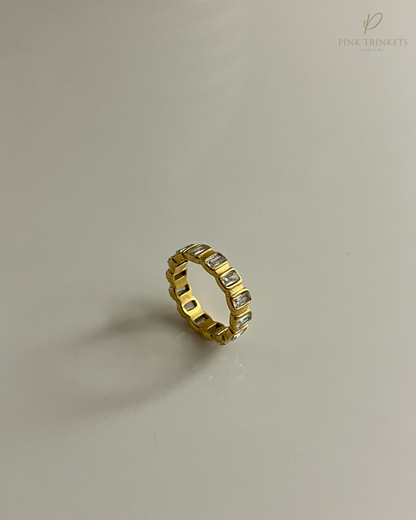 Aurora: 18k Gold Plated Crystal Studded Ring