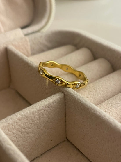 Gleaming Curve 18k Gold Plated Ring