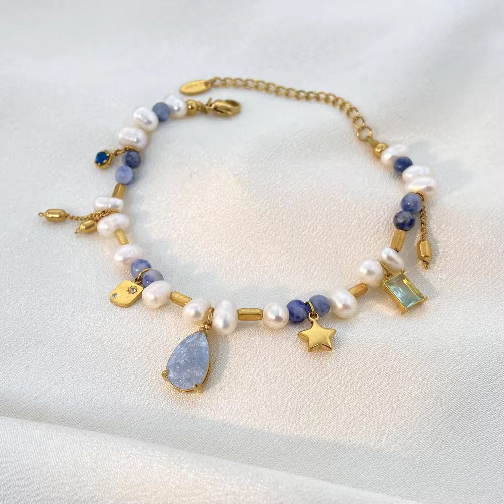Ocean’s Kiss : 18K Gold Platted Bracelet