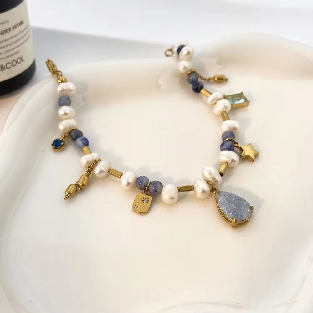 Ocean’s Kiss : 18K Gold Platted Bracelet