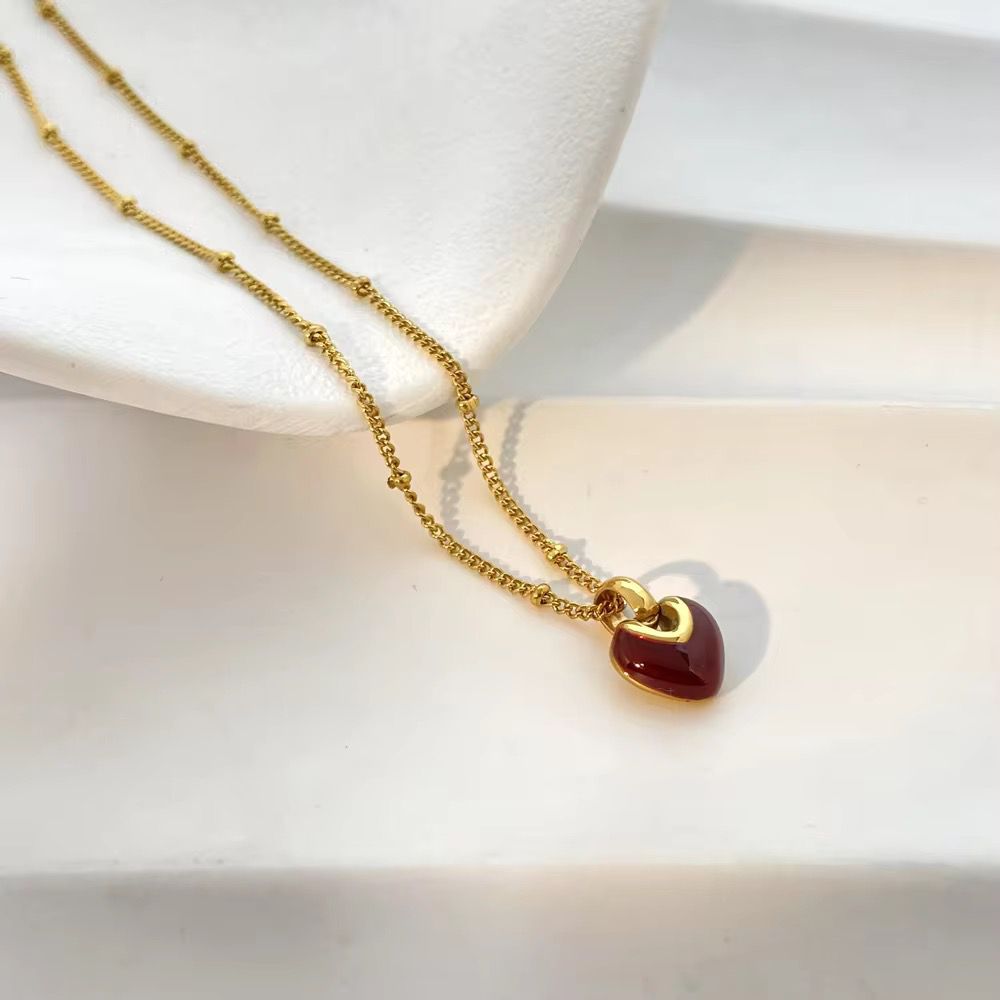 Scarlet Heart Glow Necklace - 18k gold-plated