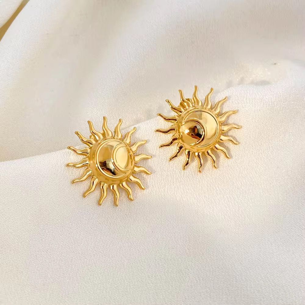 Solar Glow Stud Earrings -  18k gold-plated